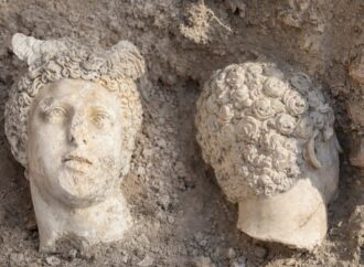 Denizli’de Hermes heykeli başı bulundu