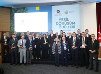 Türkiye’nin yeşil dönüşüm ve iklim hedeflerine katkı sunan sanayi projeleri ödüllendirildi