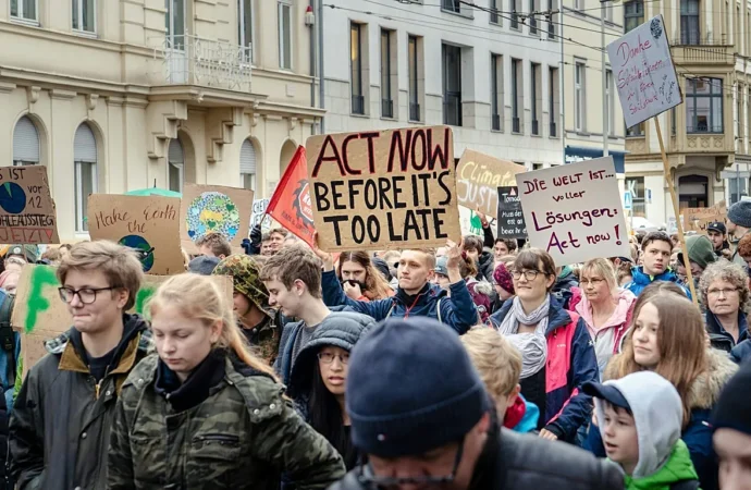 Alman yargısından net mesaj: Hükümet iklim planlarını güçlendirmek zorunda