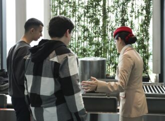 Emirates’ten İstanbul Havalimanı’nda Otizm Dostu seyahate öncü adım