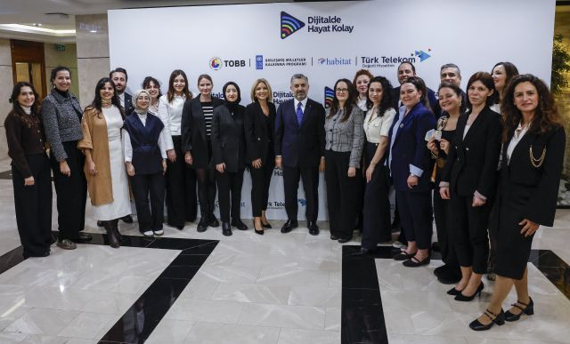 ‘’Dijitalde Hayat Kolay’’ projesi kapsamında 50 bin kadına ulaşıldı