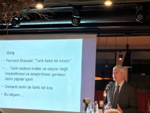Bizim Tepe Tarih Sohbetleri’nde Prof. Dr. Şevket Pamuk Osmanlı’da enflasyonun tarihini anlattı