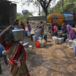 BM: Küresel su krizinin en ağır yükü kadınların omuzlarında