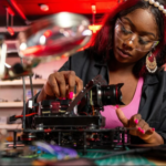 WEF: Kadın-erkek eşitliğine ulaşmak için 123 yıl gerekiyor