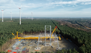 Almanya’da dünyanın en yüksek rüzgâr türbini yükseliyor