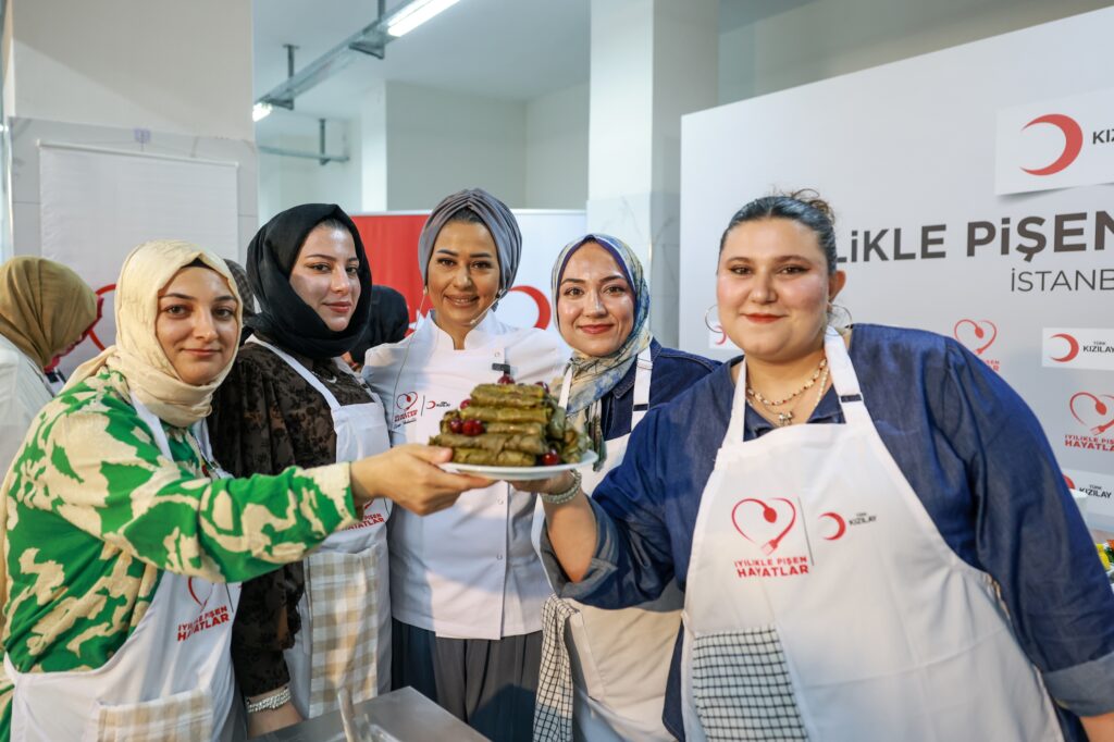 Urfalı kadınlar “İyilikle Pişen Hayatlar” atölyesi için İstanbul’da buluştu