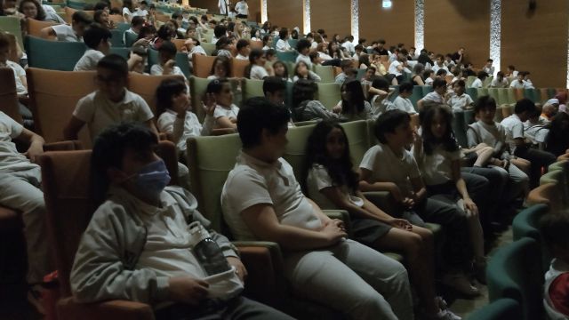 Dısney’den Lösante Hastanesi’nde yüzleri güldüren etkinlik: “Oyuncak Hikayesi 5” çocuklarla buluştu