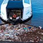 Güneş enerjili çöp yiyen tekne plastik atıkları kaynağında yakalıyor