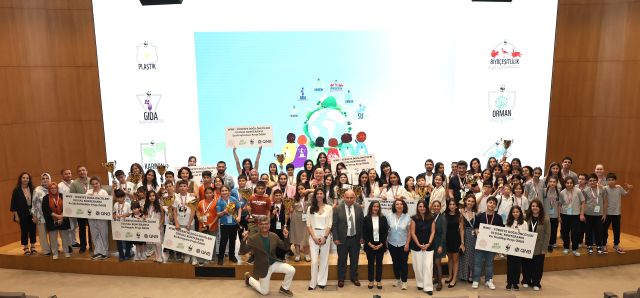 35 binden fazla öğrenciye ulaşan Doğa Öncüleri programında gençler projelerini paylaştı