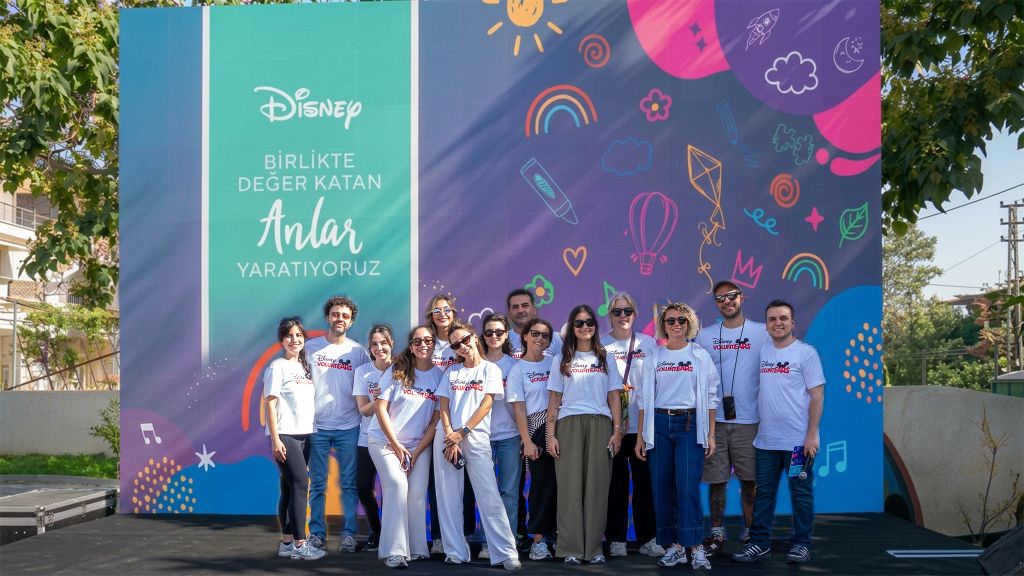 Disney Hataylı çocuklara umut ve neşe dolu bir gün yaşattı